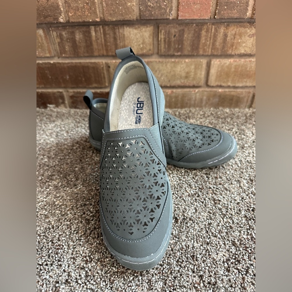 JBU by Jambu Bellflower Moc slip on shoes 7.5